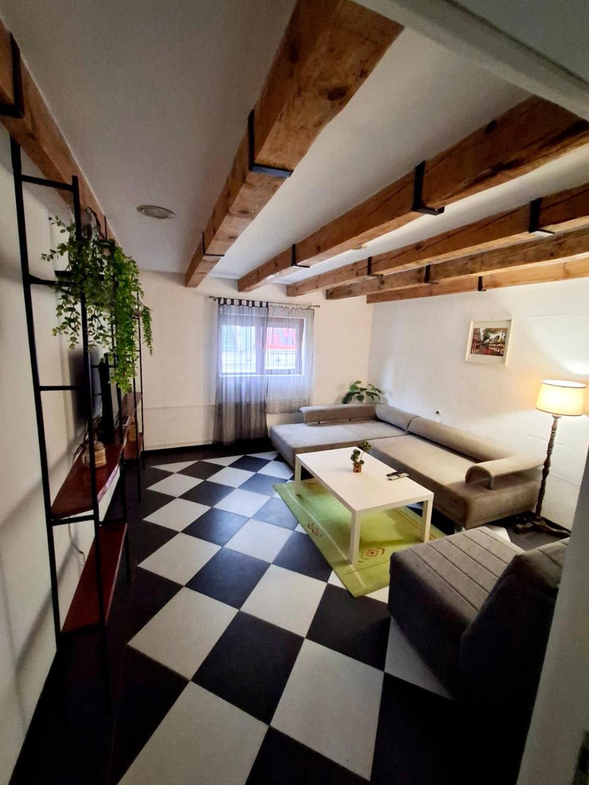 Downtown Apartment นิส ภายนอก รูปภาพ